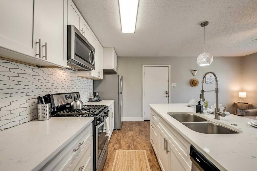 Heart Of Dallas Flat Close To Baylor Hospital ภายนอก รูปภาพ