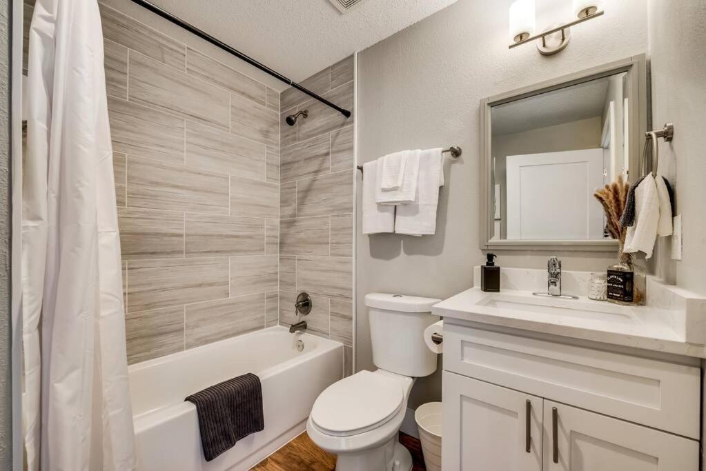 Heart Of Dallas Flat Close To Baylor Hospital ภายนอก รูปภาพ